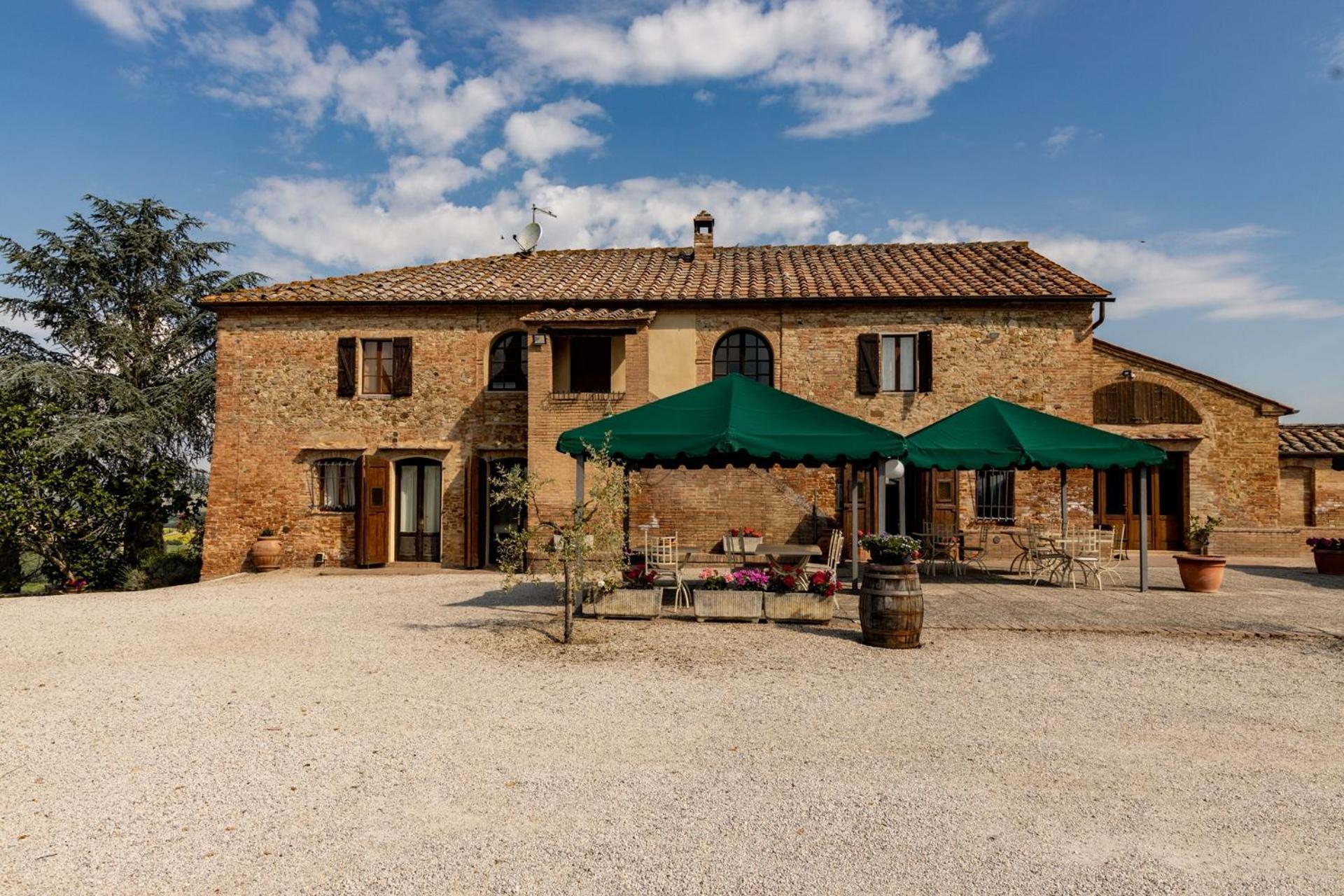 Agriturismo Percenna Буонконвенто Екстериор снимка