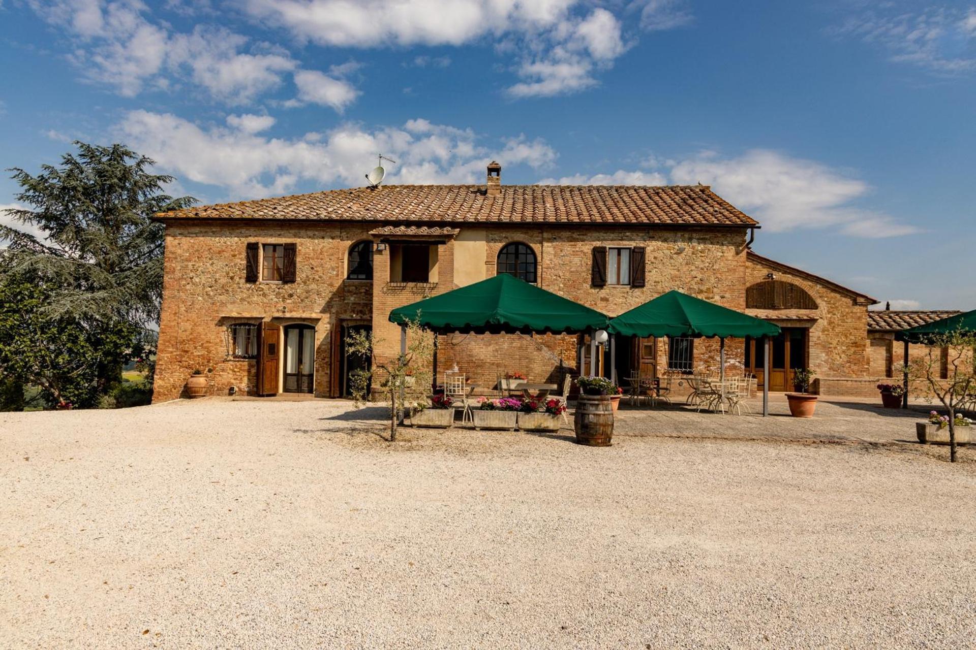 Agriturismo Percenna Буонконвенто Екстериор снимка